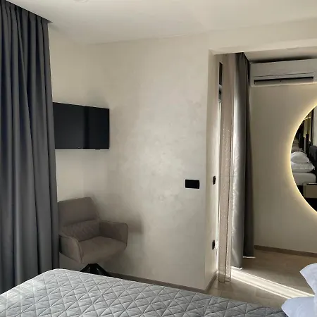 Вилла Luxury With Pool And Jacuzzi