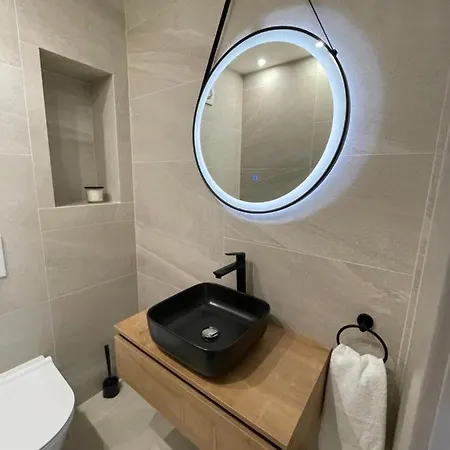 Вилла Luxury With Pool And Jacuzzi *