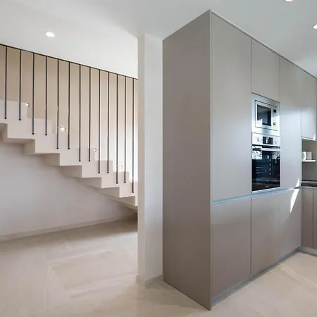 Luxury With Pool And Jacuzzi Вилла *